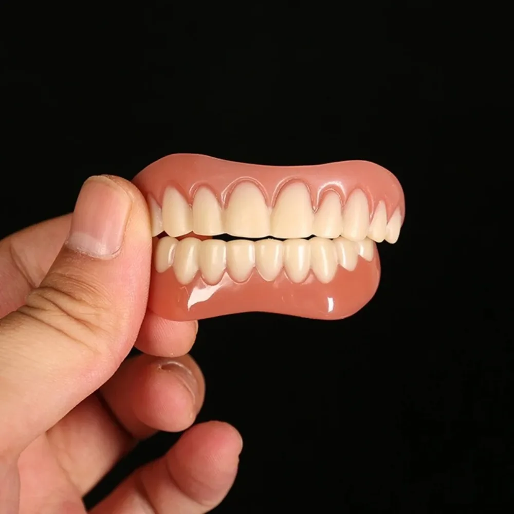 AG---4 Sets Silicone Fake Teet - Teeth Whitening Mask recension och pris
